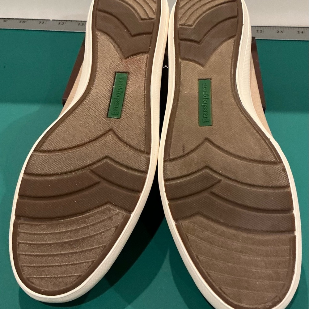 Grasshoppers Striped Loafers Women's Flats - Tan and Cream Size 9 - Picture 6 of 6